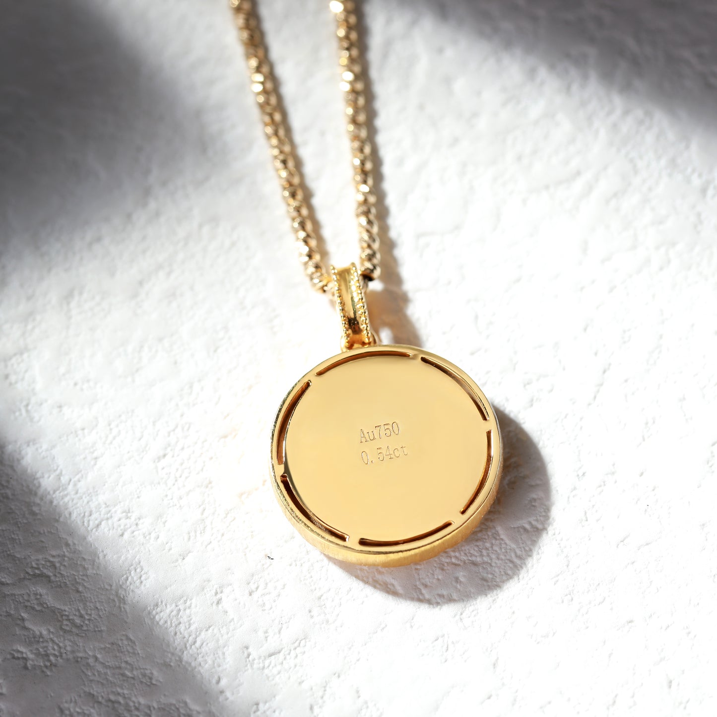 18K Gold Royal Blue Sapphire Pendant Necklace
