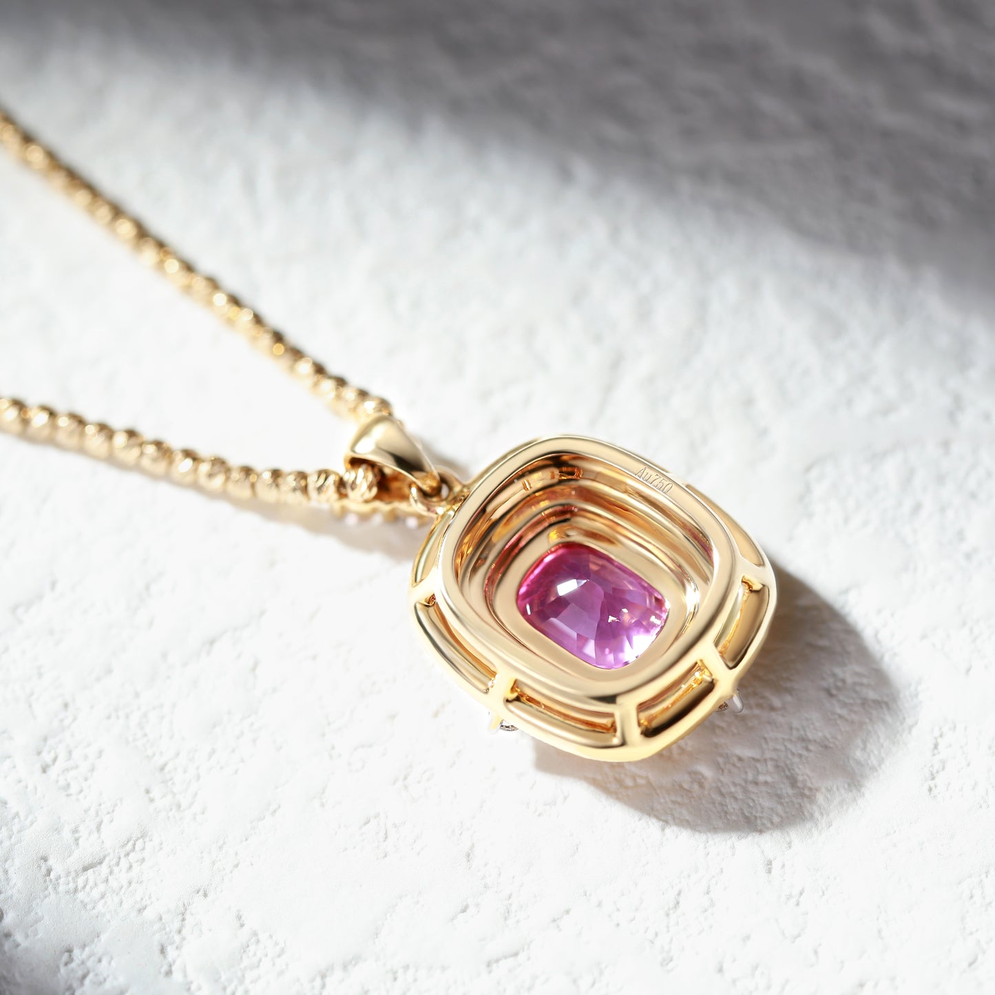 18K Gold Pink Sapphire Pendant Necklace