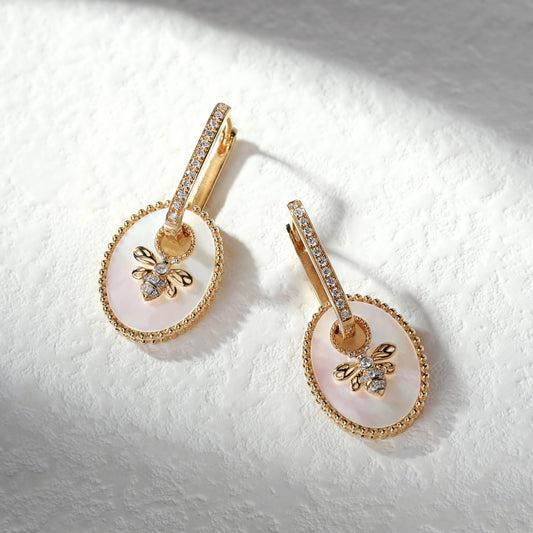 18K Gold Earrings with Diamond