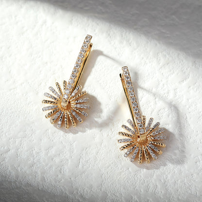 18K Gold Vintage Earrings with Diamond