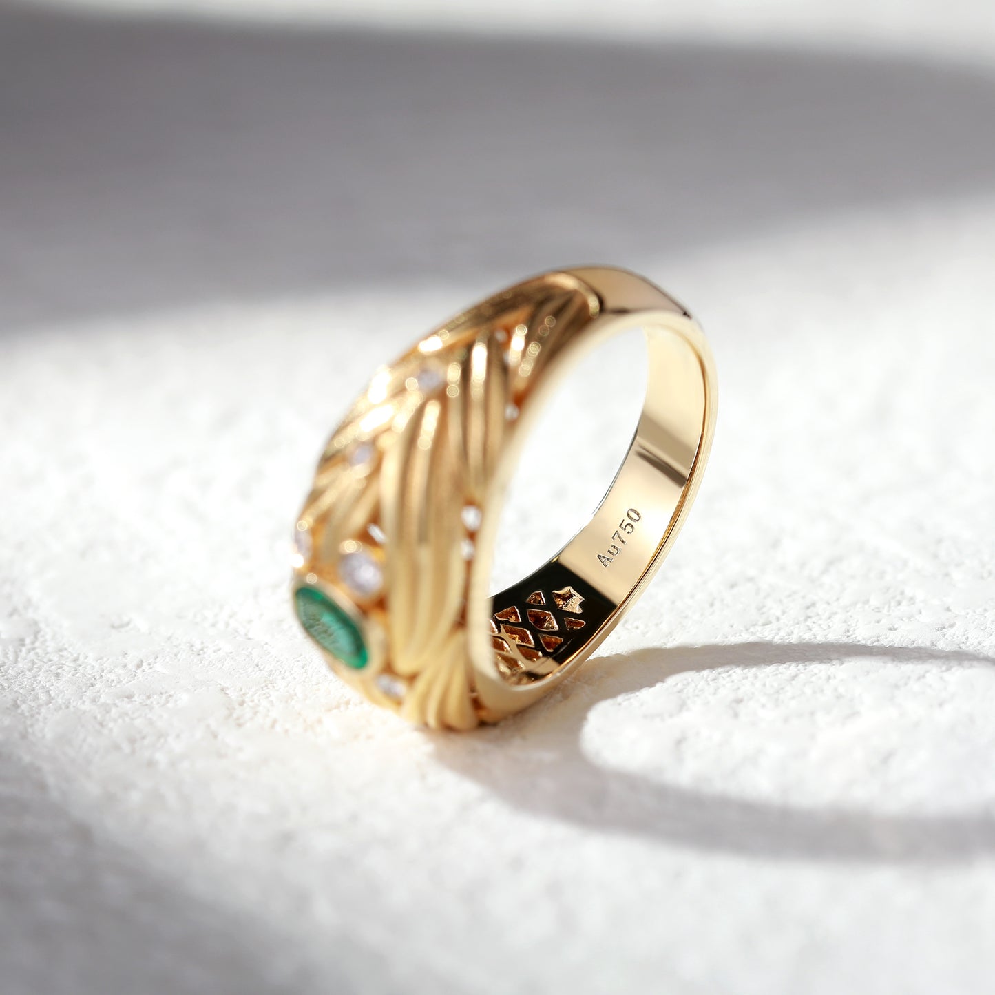 18K Gold Sandblasted Gold Ring with Emerald