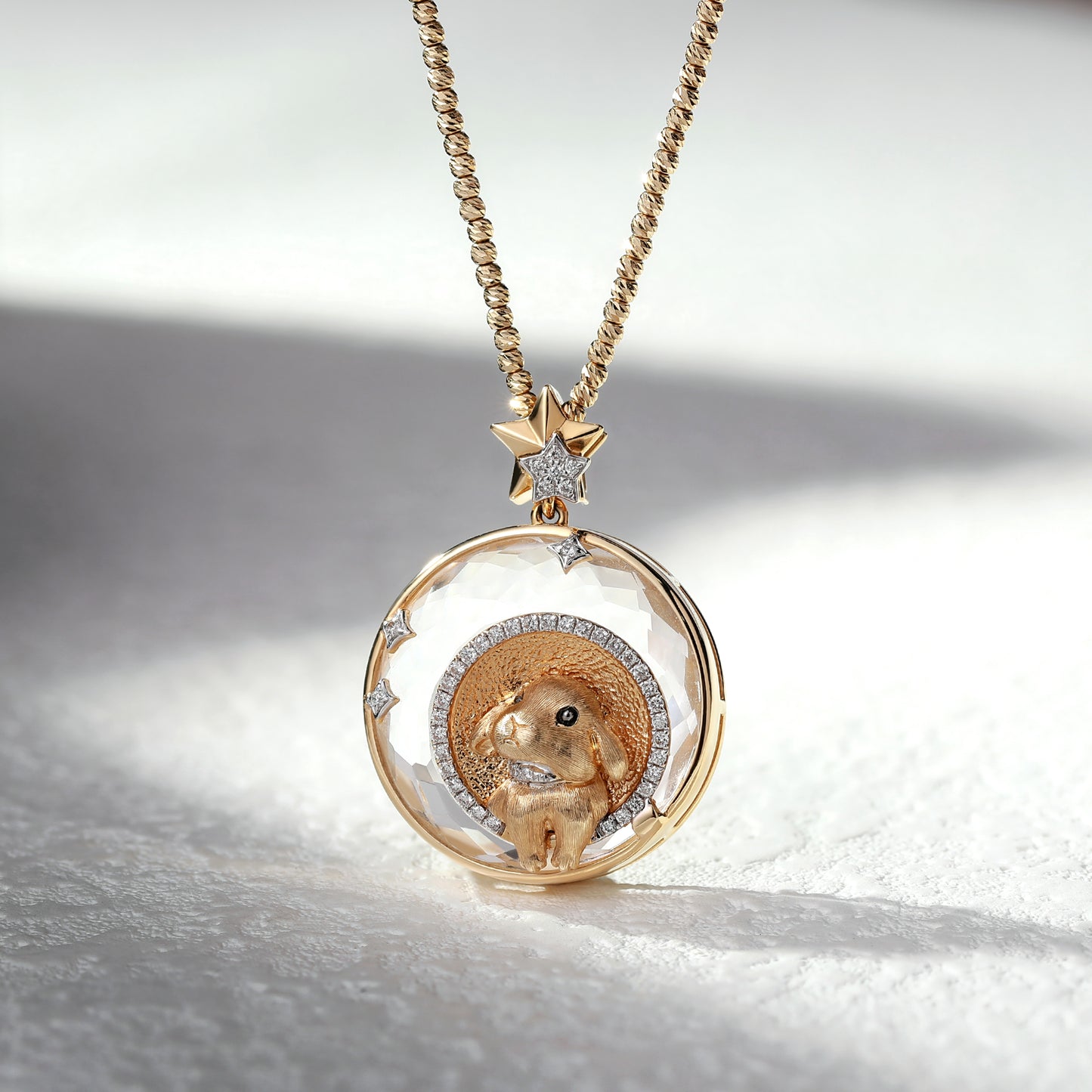 18K Gold Unique Diamond Pendant Necklace