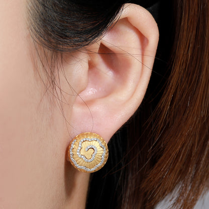 18K Gold Vintage Earrings with Diamond