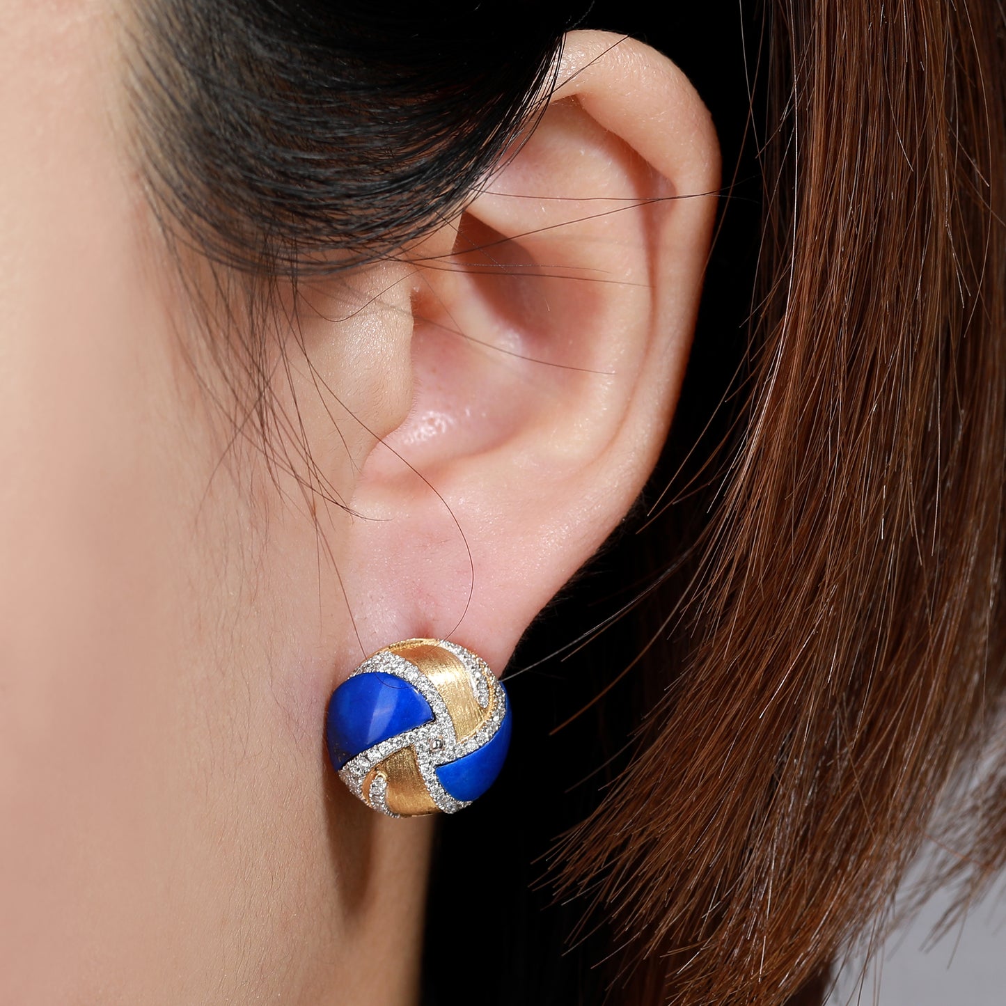 18K Gold Lapis Lazuli Earrings with Diamond