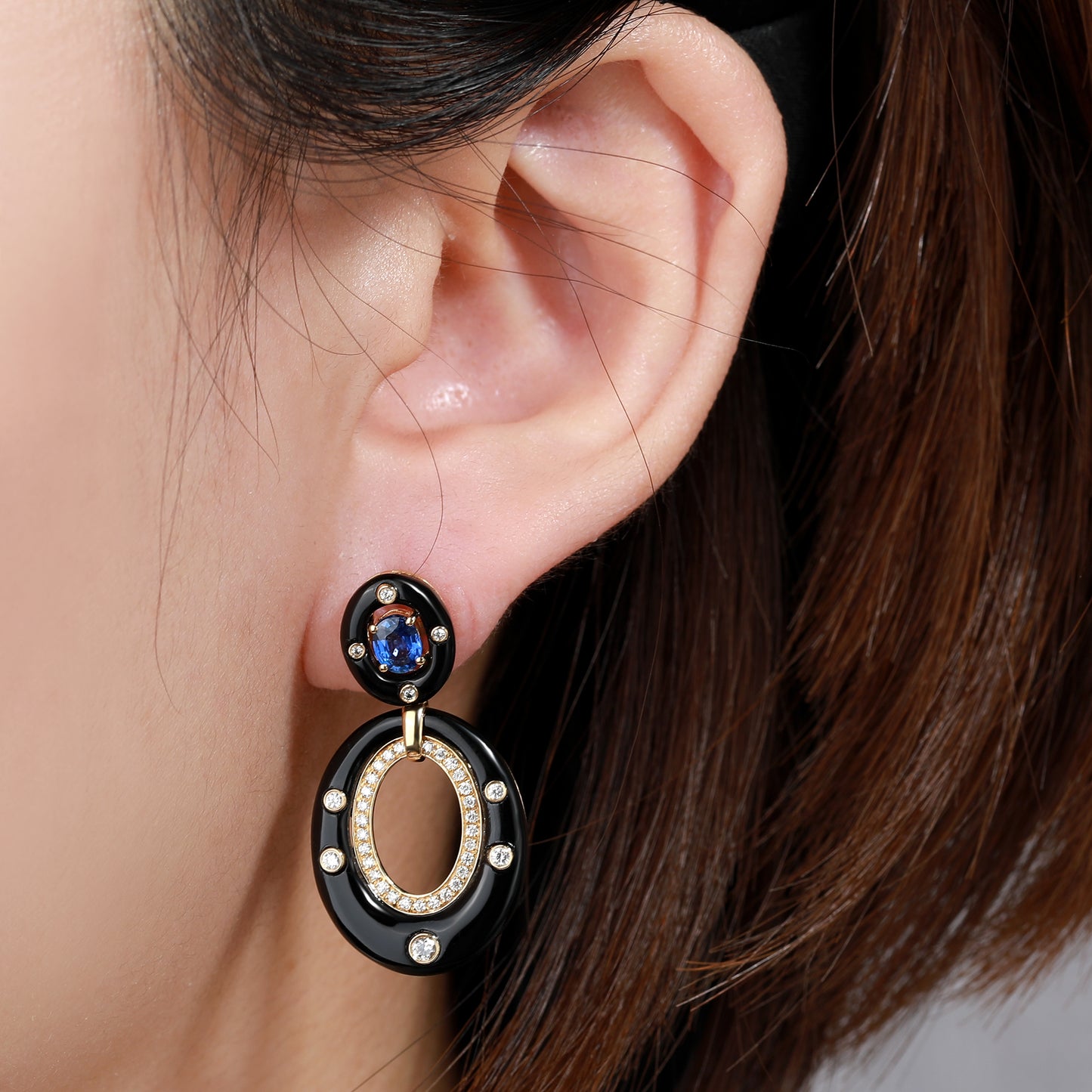 18K Gold Black Agate Earrings with Sapphire