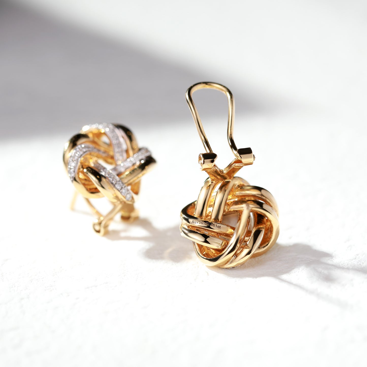 18K Gold  Vintage Earrings with Diamond