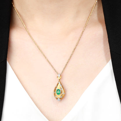 18K Gold Emerald Pendant Necklace with Diamond