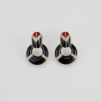 18K Gold Black Agate Earrings with Diamond