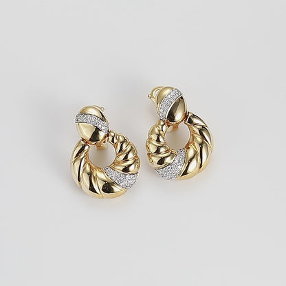 18K Gold Vintage Earrings with Diamond