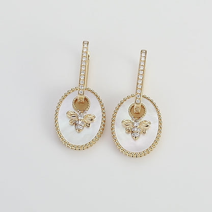 18K Gold Earrings with Diamond